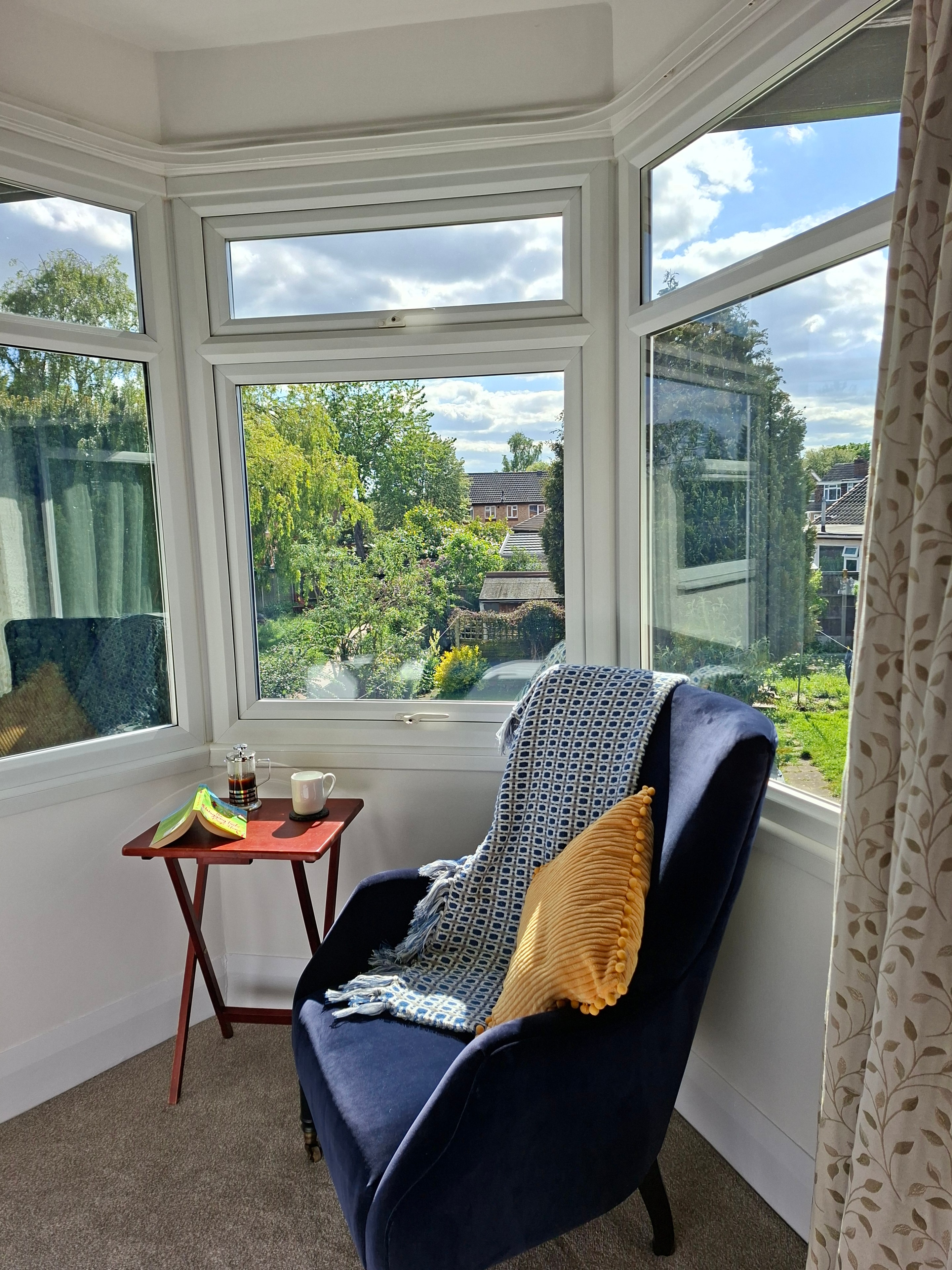 Bedroom 1 bay window seating area